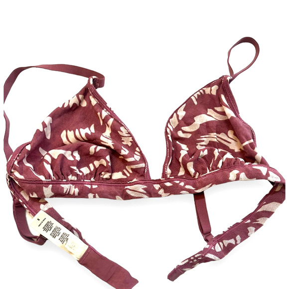 SKIMS By Kim Kardashian- FITS EVERYBODY Triangle BRALETTE | S, Raspberry Purple - Picture 3 of 9